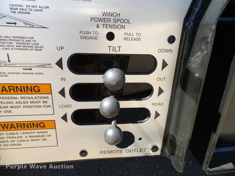 image for item DD5946 2002 Landoll tilt deck equipment trailer