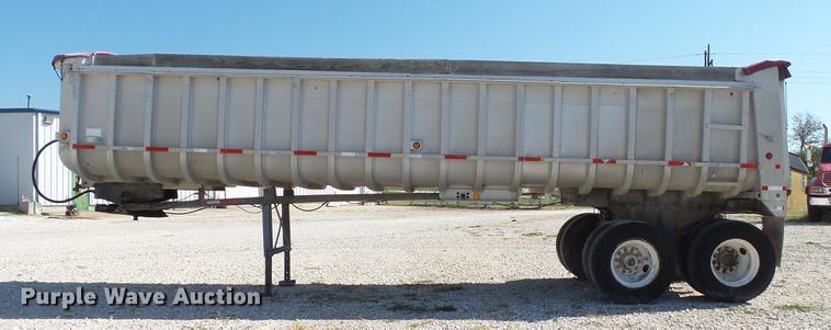 image for item DE4835 1979 Fruehauf end dump trailer