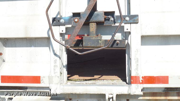 image for item DE4835 1979 Fruehauf end dump trailer