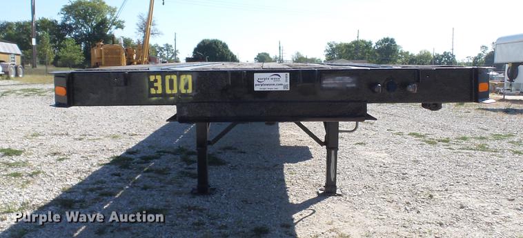 image for item DE4836 1999 Great Dane flatbed trailer