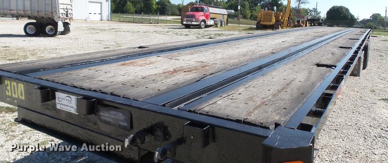image for item DE4836 1999 Great Dane flatbed trailer