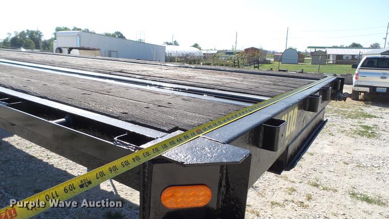 image for item DE4836 1999 Great Dane flatbed trailer