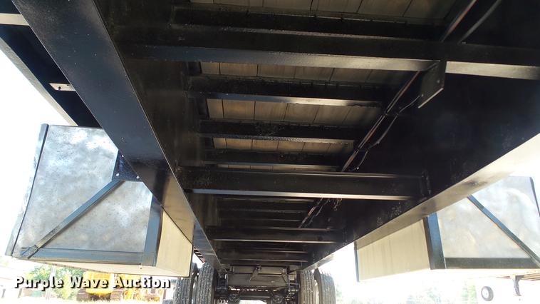 image for item DE4836 1999 Great Dane flatbed trailer