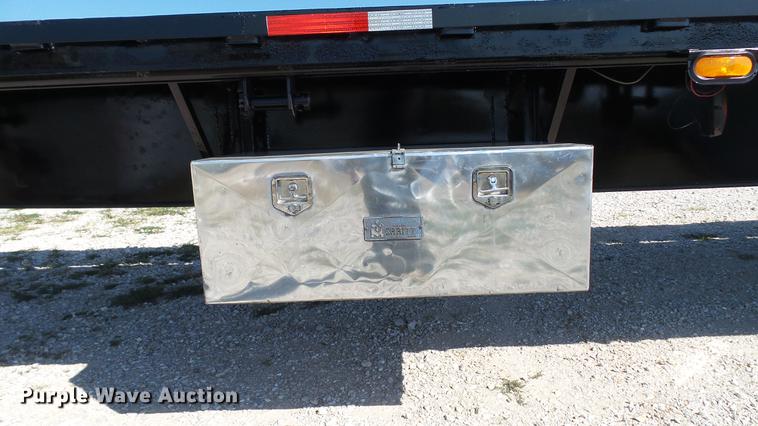 image for item DE4836 1999 Great Dane flatbed trailer