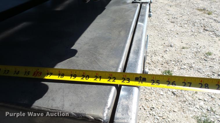 image for item DE4836 1999 Great Dane flatbed trailer