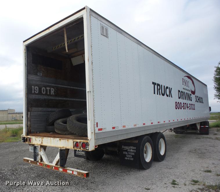 image for item DF1250 1998 Hyundai VI2530152JSR dry van trailer