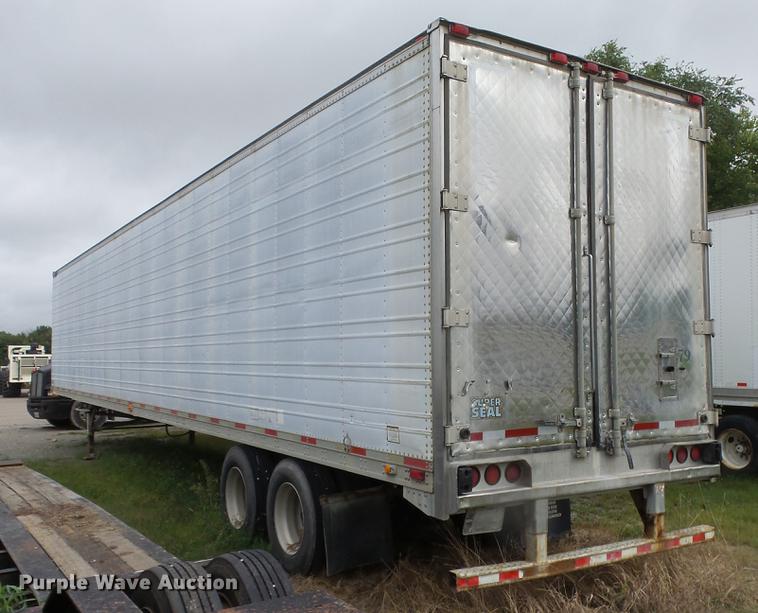 image for item DF4346 2000 Great Dane refrigerated van trailer