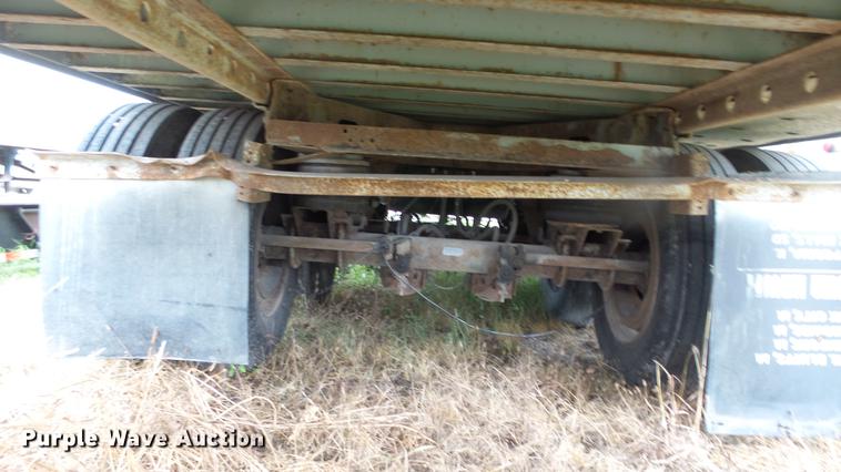 image for item DF4346 2000 Great Dane refrigerated van trailer