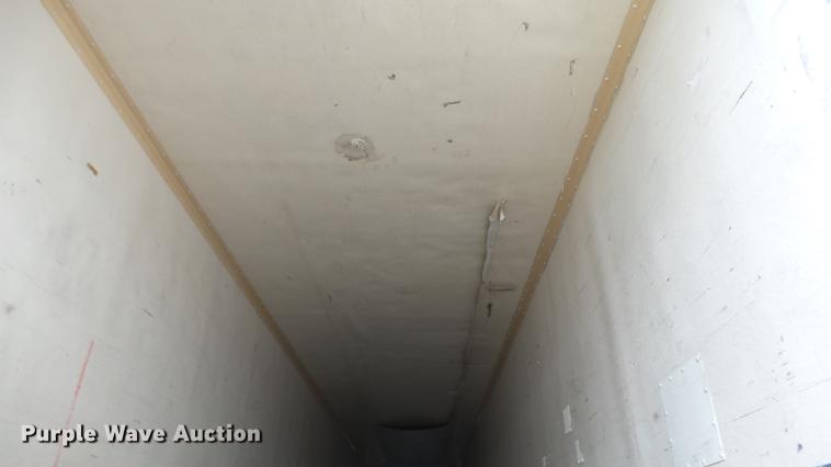 image for item DF4346 2000 Great Dane refrigerated van trailer