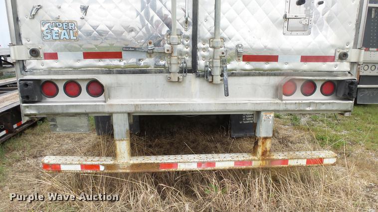 image for item DF4346 2000 Great Dane refrigerated van trailer