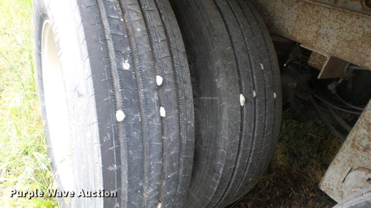 image for item DF4346 2000 Great Dane refrigerated van trailer