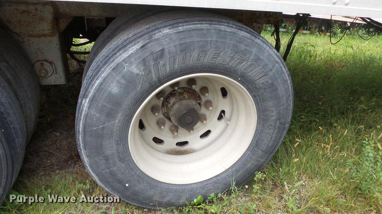 image for item DF4346 2000 Great Dane refrigerated van trailer