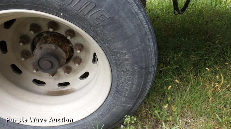 image for item DF4346 2000 Great Dane refrigerated van trailer