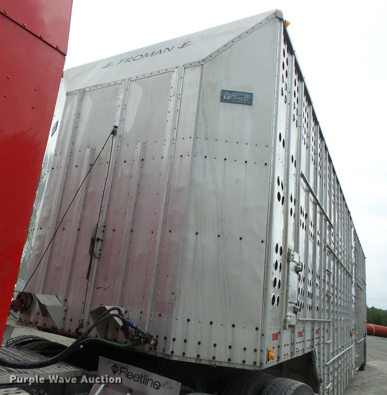 image for item EI9905 1986 Merritt livestock trailer