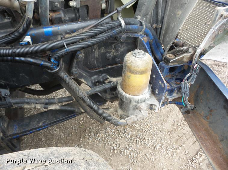 image for item EI9910 2007 Kenworth T800 semi truck