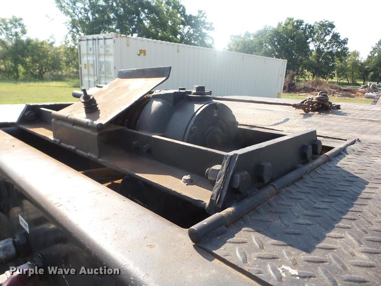 image for item EI9951 1990 Trail King TK70HTP-482 tilt deck equipment trailer