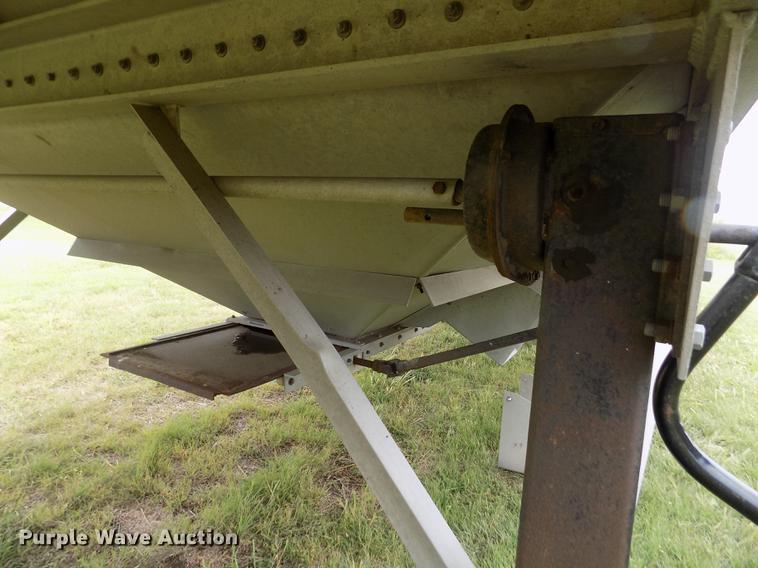 image for item ER9107 1994 Farris double hopper bottom grain trailer