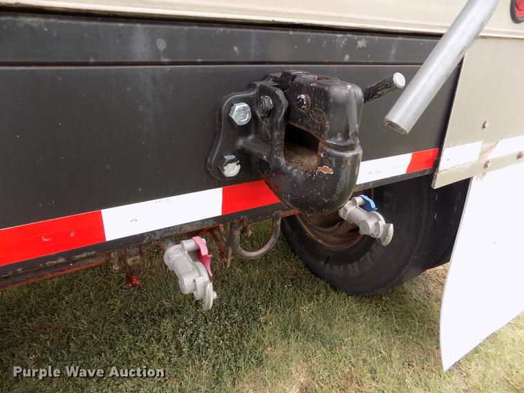 image for item ER9107 1994 Farris double hopper bottom grain trailer