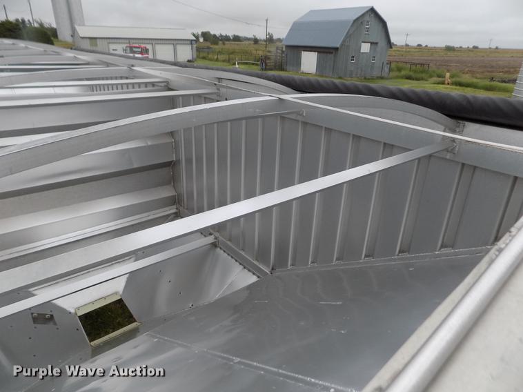 image for item ER9107 1994 Farris double hopper bottom grain trailer