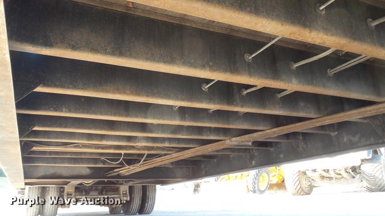 image for item EV9500 1985 Trail King 1948-1350 drop deck equipment trailer