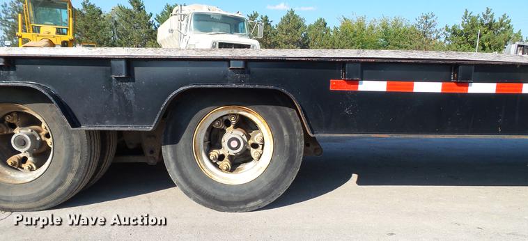 image for item EV9500 1985 Trail King 1948-1350 drop deck equipment trailer