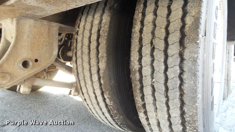 image for item EV9500 1985 Trail King 1948-1350 drop deck equipment trailer