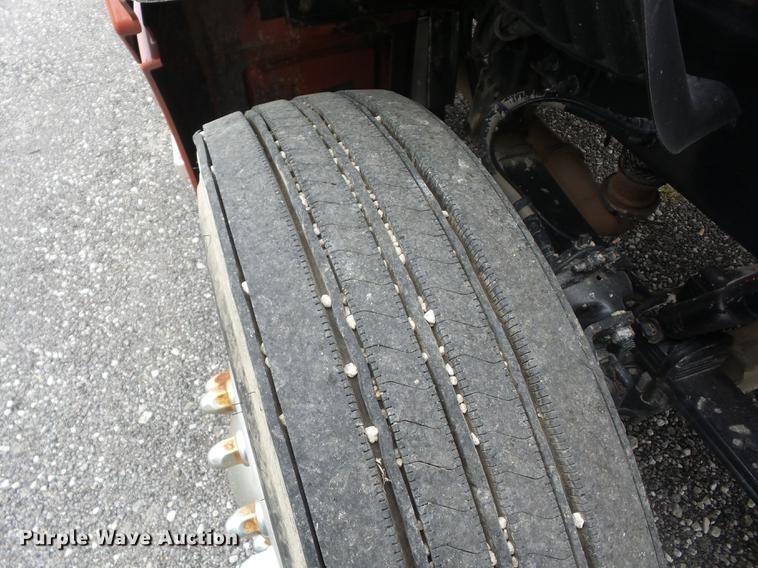 image for item K6249 2010 Peterbilt 387 semi truck