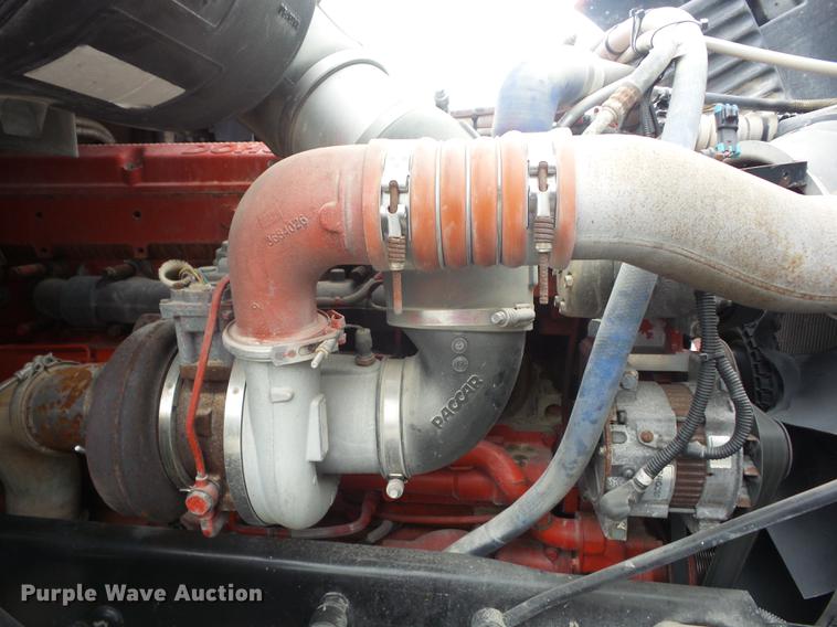 image for item K6249 2010 Peterbilt 387 semi truck