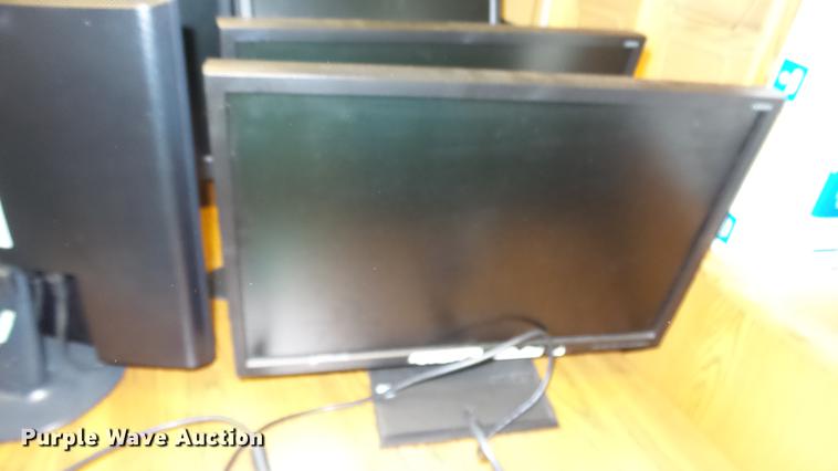 image for item AM9216 Approximately 35 computer monitors