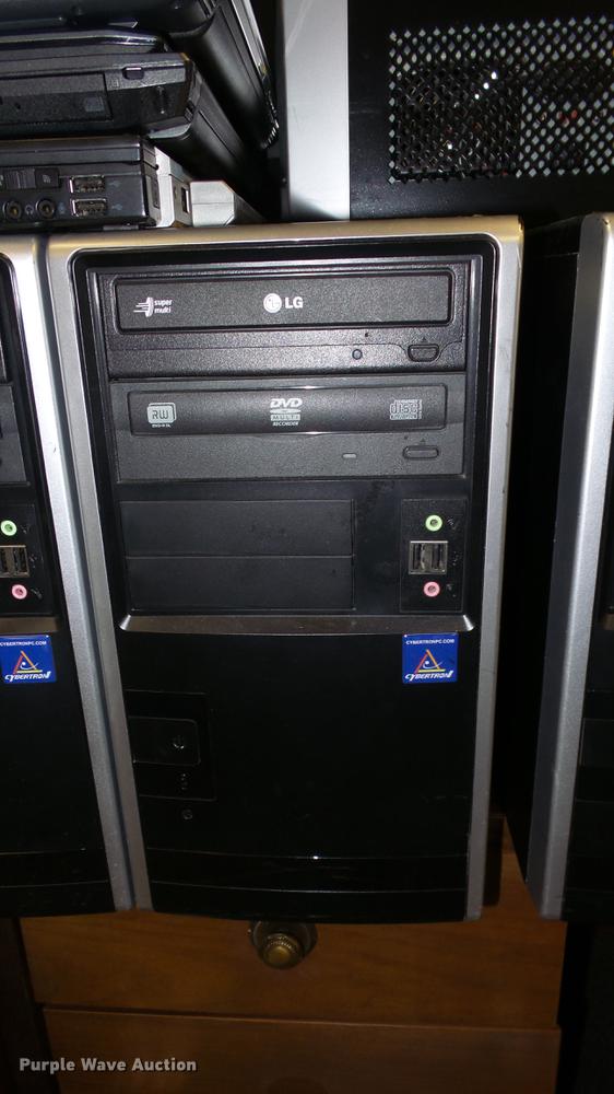 image for item AM9219 Approximately 45 CPUs