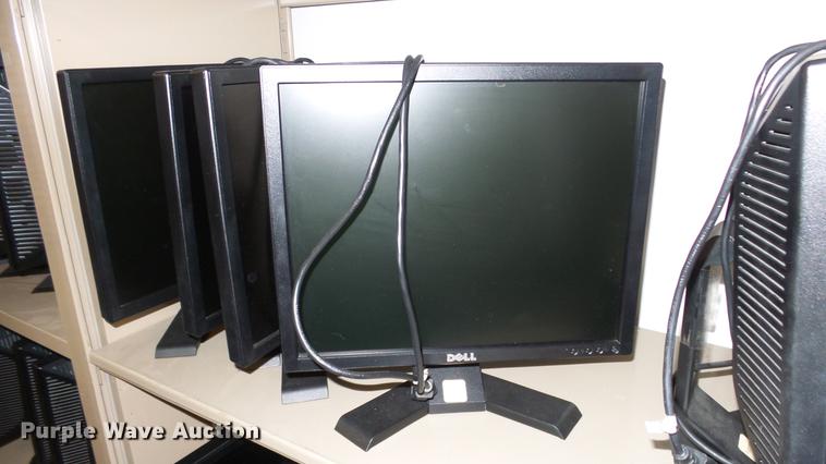 image for item AM9223 Monitors and CPUs