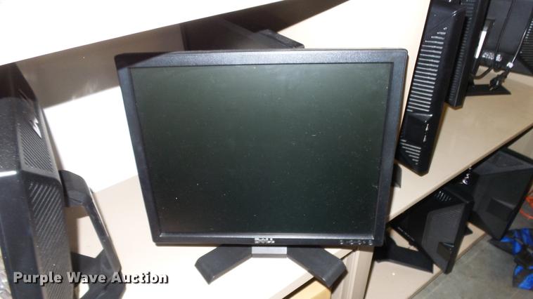 image for item AM9223 Monitors and CPUs