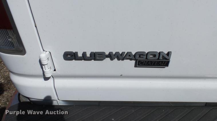 image for item AM9226 1995 Ford Club Wagon van
