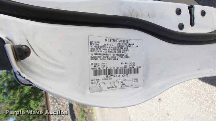 image for item AM9227 2005 Ford Taurus