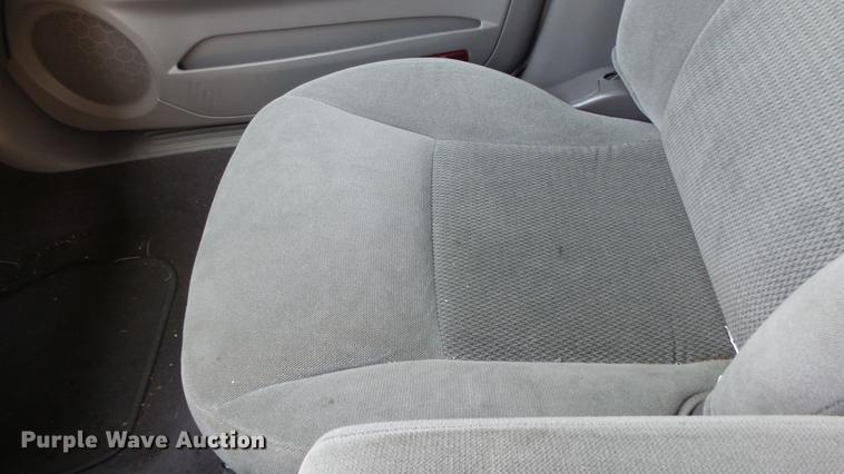 image for item AM9227 2005 Ford Taurus