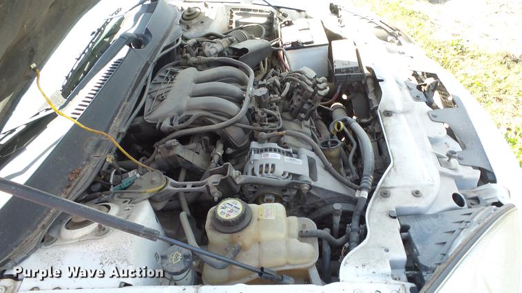 image for item AM9227 2005 Ford Taurus