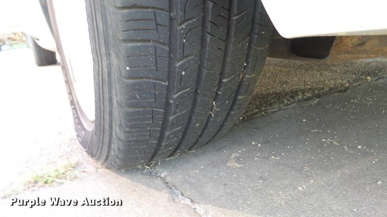 image for item AM9227 2005 Ford Taurus