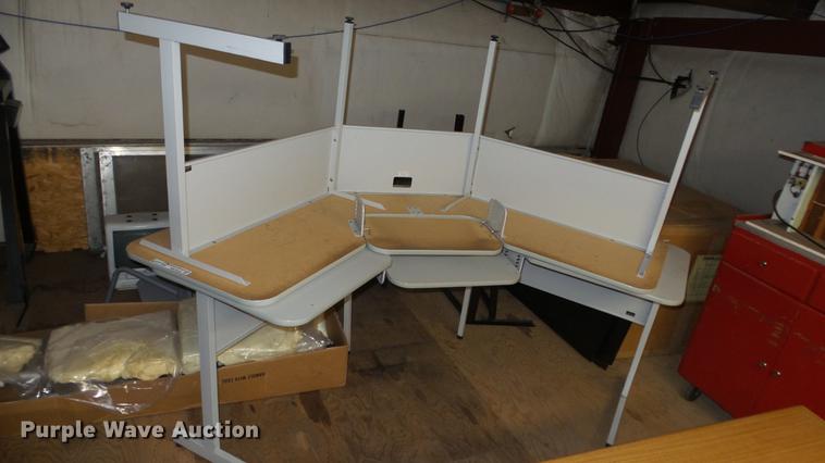 image for item AM9228 (2) computer desks