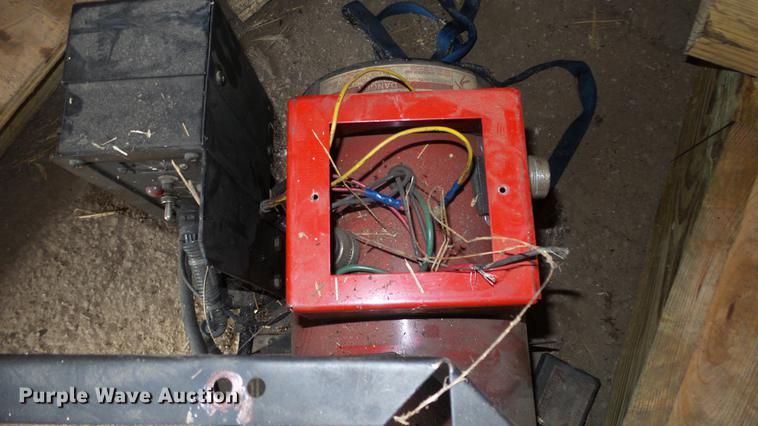 image for item AM9231 Winco generator