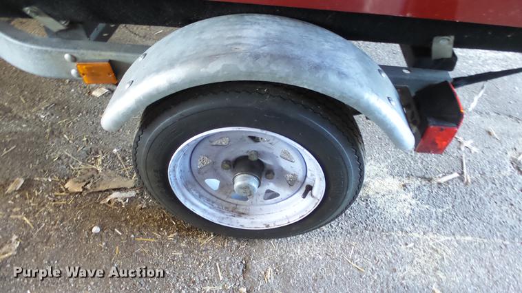 image for item AM9232 2006 Alumacraft MV1648N1S-20 boat