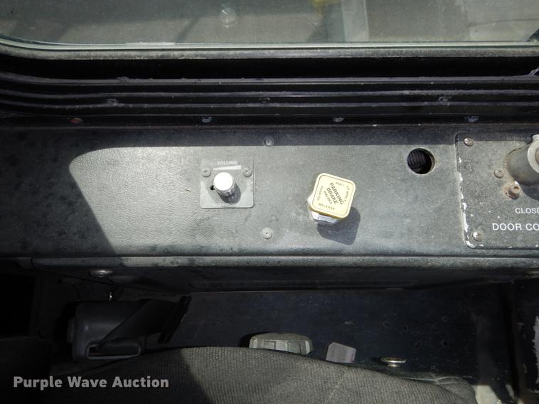 image for item DB6204 2001 Gillig C21B102N4 transit bus