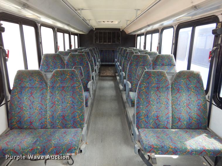 image for item DB6204 2001 Gillig C21B102N4 transit bus