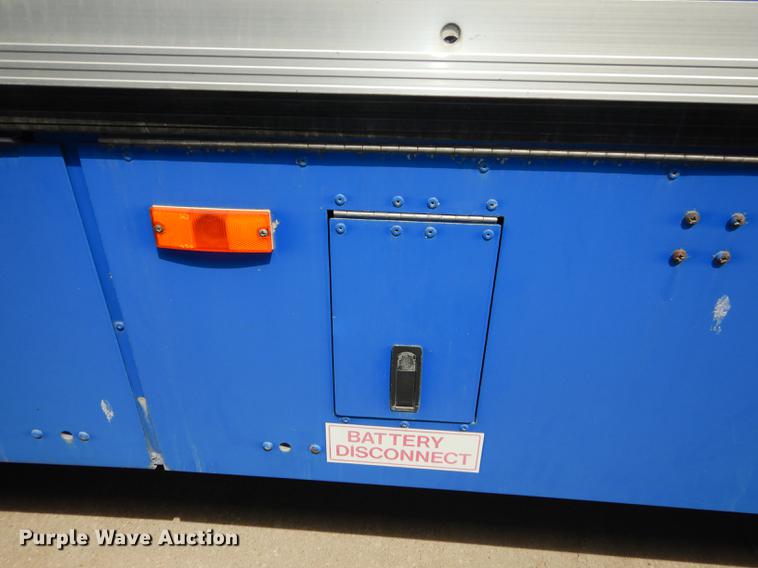 image for item DB6204 2001 Gillig C21B102N4 transit bus