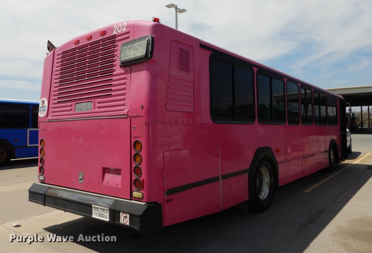 image for item DB6205 2001 Gillig Phantom C21B102N4 transit bus