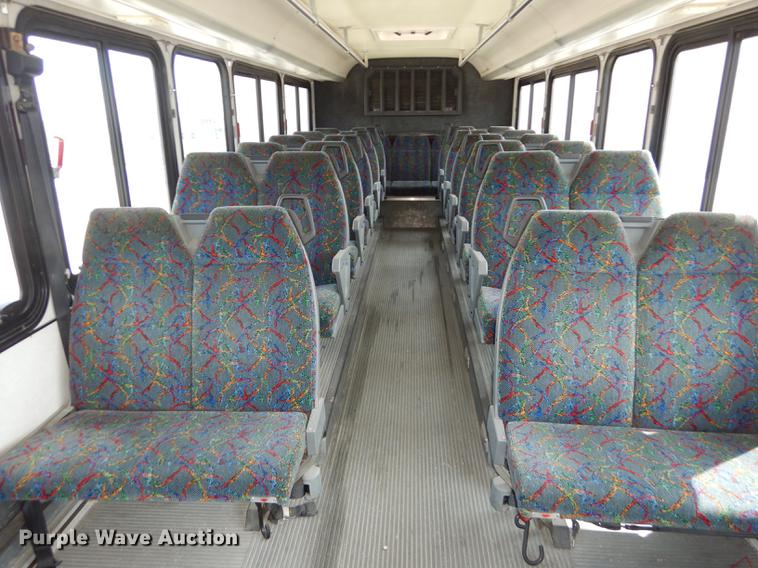 image for item DB6205 2001 Gillig Phantom C21B102N4 transit bus