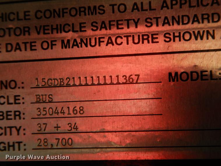 image for item DB6205 2001 Gillig Phantom C21B102N4 transit bus