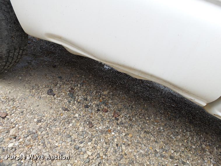 image for item DB7017 2001 Chevrolet Silverado 1500 pickup truck