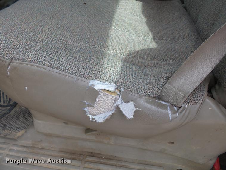 image for item DB7017 2001 Chevrolet Silverado 1500 pickup truck