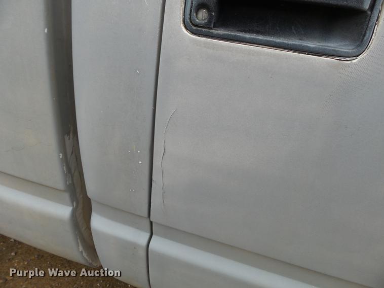 image for item DB7020 1989 GMC Sierra C1500 pickup truck