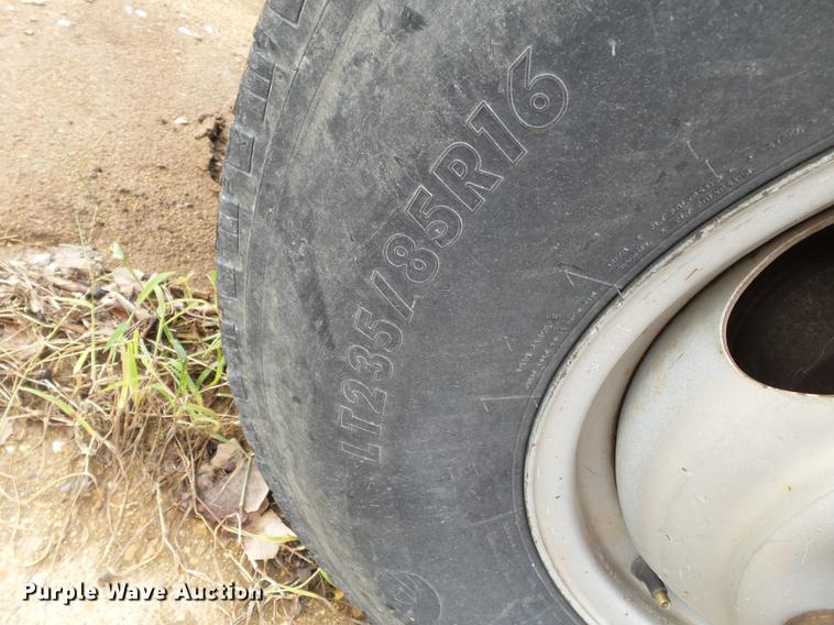 image for item DB7021 1986 Ford F350 dump flatbed pickup truck